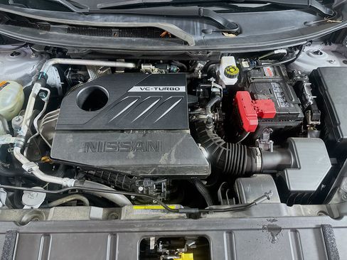 Used 2024 Nissan Rogue SV AWD/4WD image 32