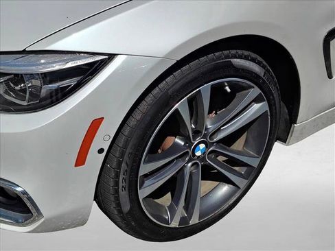 Used 2020 BMW 430i xDrive Convertible w/ Executive Package AWD/4WD image 21