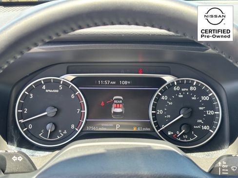 Certified 2025 Nissan Rogue SV FWD image 21