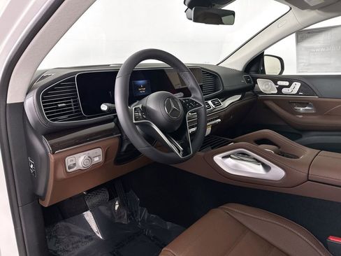 New 2026 Mercedes-Benz GLE 450 4MATIC Coupe image 9