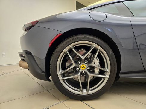 Used 2024 Ferrari Roma RWD image 8