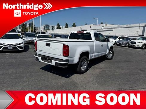 Used 2022 Chevrolet Colorado LT w/ Fleet Safety Package image 4