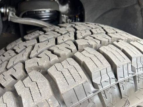 Used 2024 GMC Sierra 1500 Elevation w/ Elevation Premium Package image 28