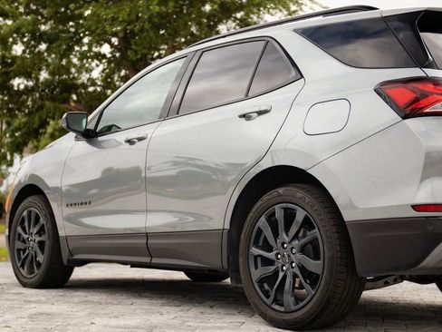 Used 2024 Chevrolet Equinox RS FWD image 10