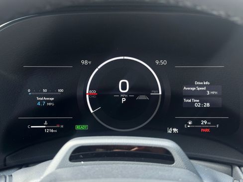 Used 2026 Lexus TX 500h AWD w/ Technology Package image 19