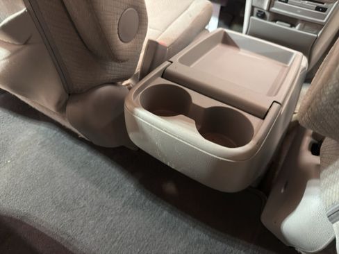 Used 2017 Honda Odyssey SE image 24