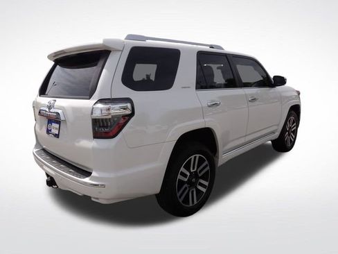 Used 2022 Toyota 4Runner Limited image 10