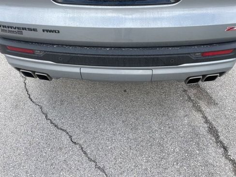 Used 2025 Chevrolet Traverse Z71 w/ Driver Confidence Package image 14