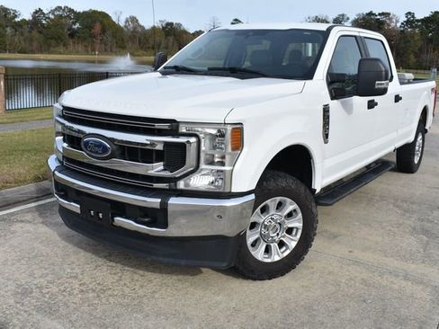 Used 2020 Ford F250 XL w/ STX Appearance Package image 2