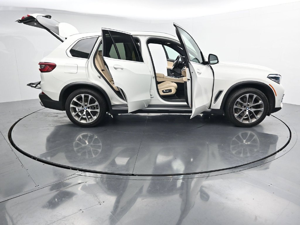 Used 2020 BMW X5 xDrive40i w/ Premium Package AWD/4WD image 27