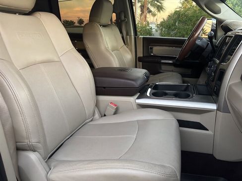 Used 2018 RAM 2500 Laramie w/ Convenience Group image 28