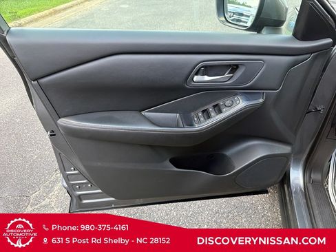 Certified 2024 Nissan Rogue SV AWD/4WD image 10