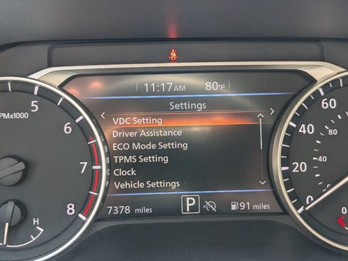Used 2025 Nissan Sentra SV w/ Trunk Package FWD image 22