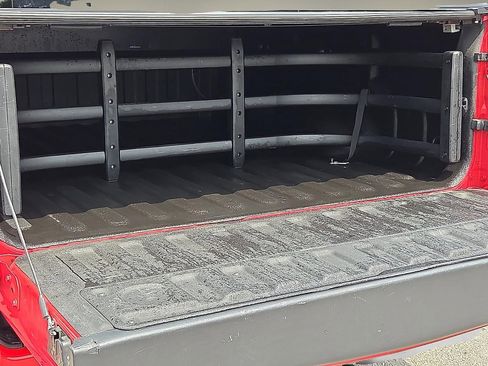 Used 2022 RAM 1500 Laramie AWD/4WD image 9