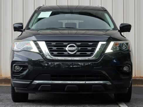 Used 2017 Nissan Pathfinder Platinum AWD/4WD image 6