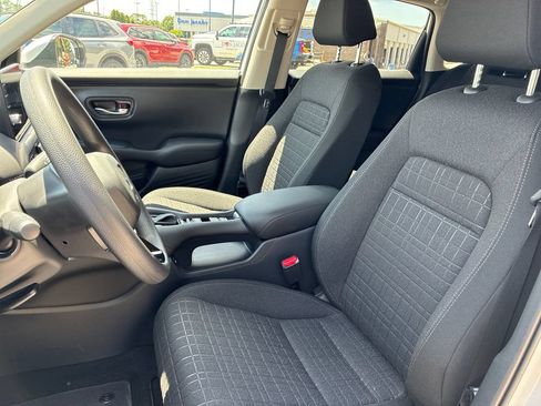 New 2027 Honda HR-V LX image 10