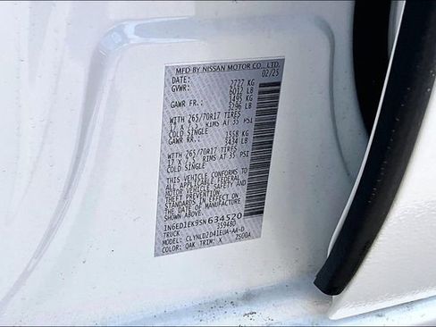 Certified 2025 Nissan Frontier PRO-4X AWD/4WD image 16