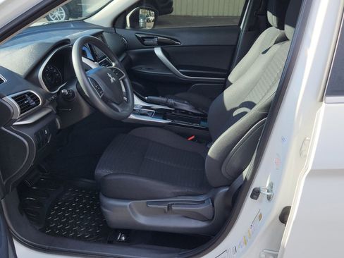 Used 2020 Mitsubishi Eclipse Cross ES image 26