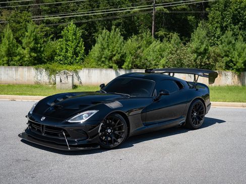 Used 2014 SRT Viper SRT-10 w/ Advanced Aerodynamics Package RWD image 4