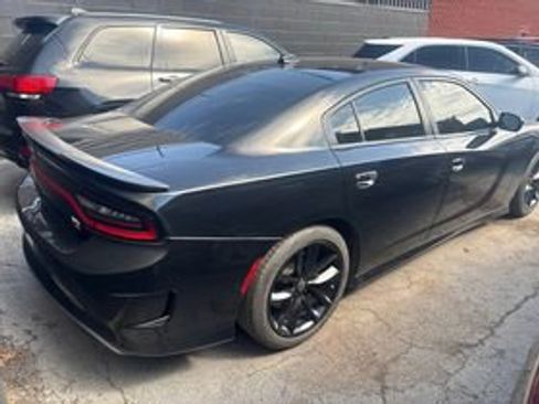 Used 2018 Dodge Charger R/T Scat Pack image 5