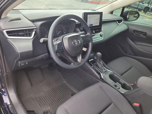 Certified 2025 Toyota Corolla LE image 18