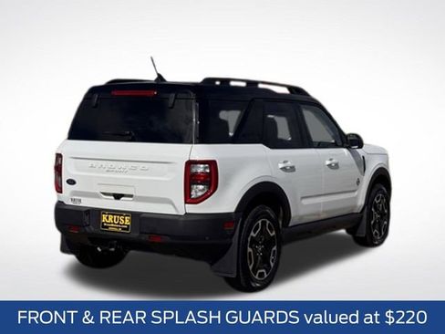 Certified 2024 Ford Bronco Sport Outer Banks AWD/4WD image 3
