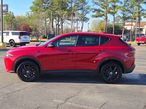 Used 2023 Dodge Hornet GT w/ GT Blacktop Package image 15