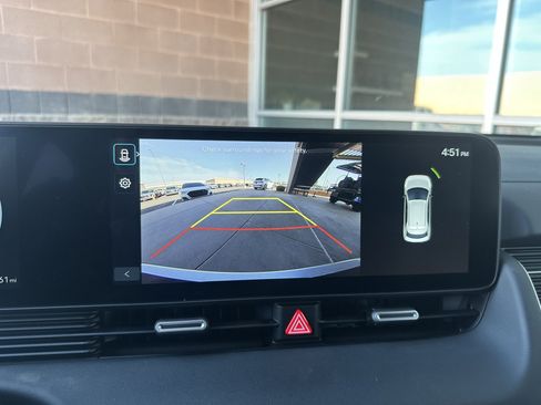 Used 2025 Hyundai Ioniq 5 SE RWD image 32