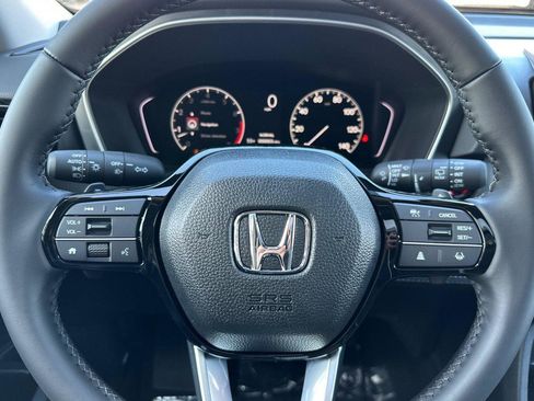 New 2025 Honda Pilot Touring image 29