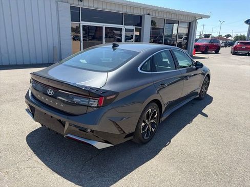 Used 2024 Hyundai Sonata SEL FWD image 6