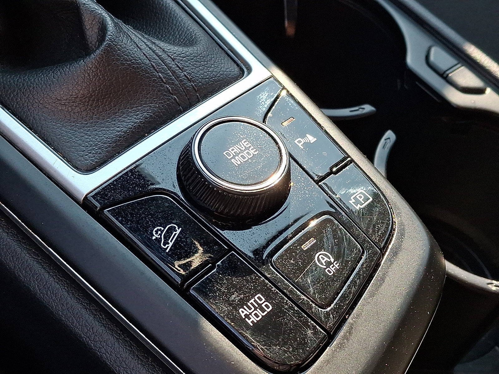 Used 2024 Kia Sportage LX FWD image 23