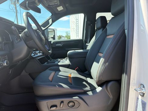 New 2026 GMC Sierra 2500 AT4 AWD/4WD image 14