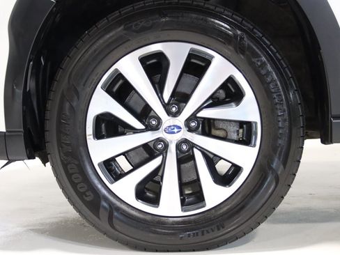 Used 2024 Subaru Outback Premium AWD/4WD image 69