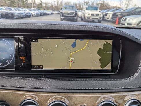 Used 2015 Mercedes-Benz S 550 4MATIC Sedan image 21
