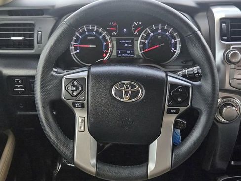 Used 2019 Toyota 4Runner SR5 Premium AWD/4WD image 25