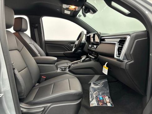 New 2026 GMC Canyon Elevation image 31