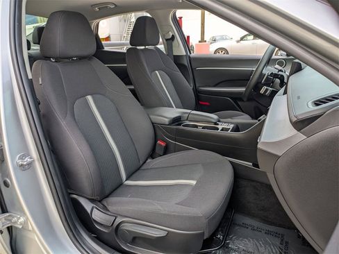 Used 2025 Hyundai Sonata SEL image 28