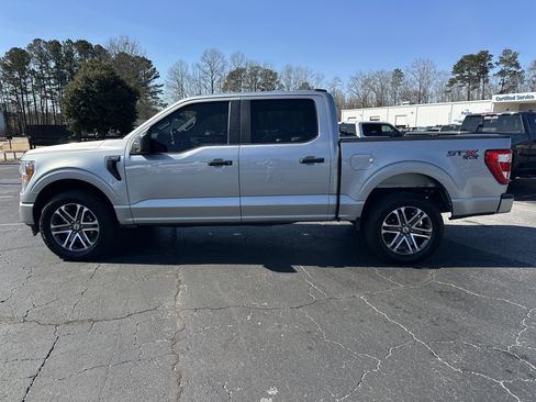 Used 2022 Ford F150 XL w/ STX Appearance Package image 5