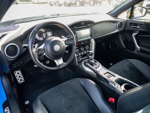 Used 2020 Toyota 86 image 23