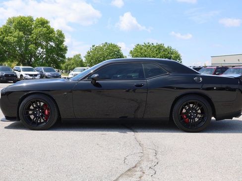 Used 2023 Dodge Challenger SRT Hellcat RWD image 8