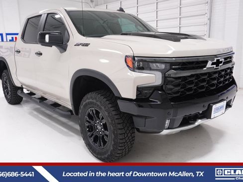 New 2026 Chevrolet Silverado 1500 ZR2 image 3