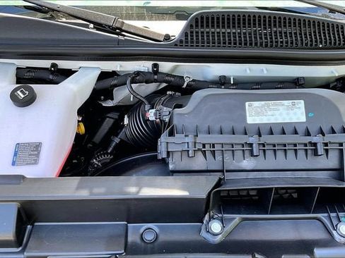 New 2026 GMC Savana 3500 w/ Driver Convenience Package RWD image 12