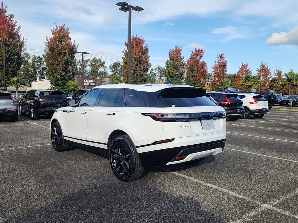 Certified 2026 Land Rover Range Rover Velar Dynamic SE AWD/4WD image 3
