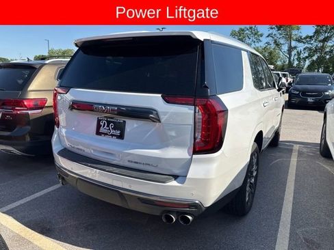 Used 2023 GMC Yukon Denali Ultimate AWD/4WD image 11