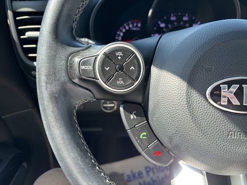 Used 2017 Kia Soul + w/ Audio Package FWD image 57
