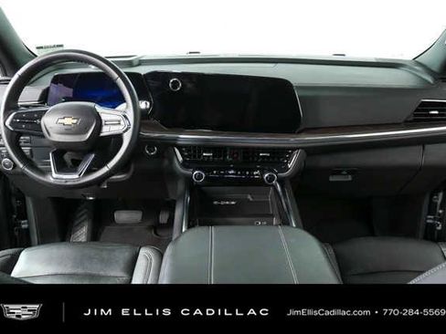 Used 2025 Chevrolet Tahoe LT AWD/4WD image 18