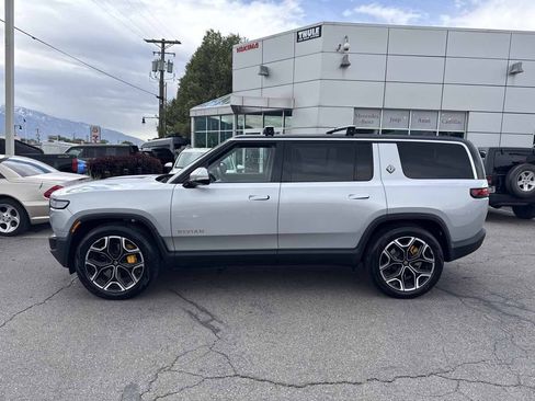 Used 2022 Rivian R1S Launch Edition AWD/4WD image 8