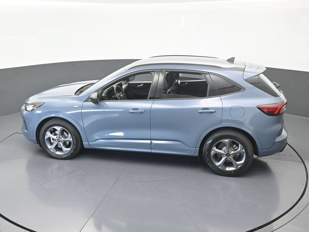 Used 2024 Ford Escape ST-Line w/ Tech Pack #1 FWD image 46