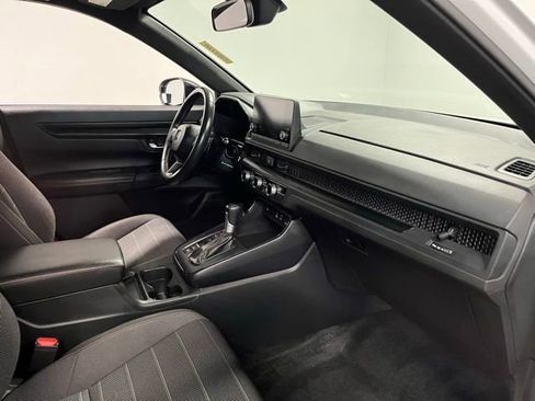 Used 2024 Honda CR-V Sport image 11