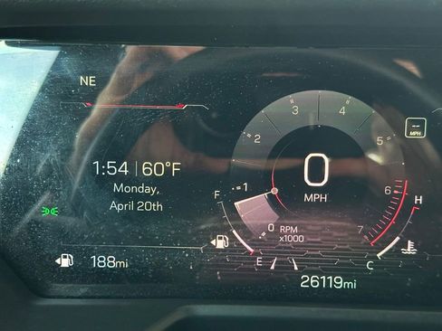 Used 2024 GMC Acadia Elevation FWD image 24